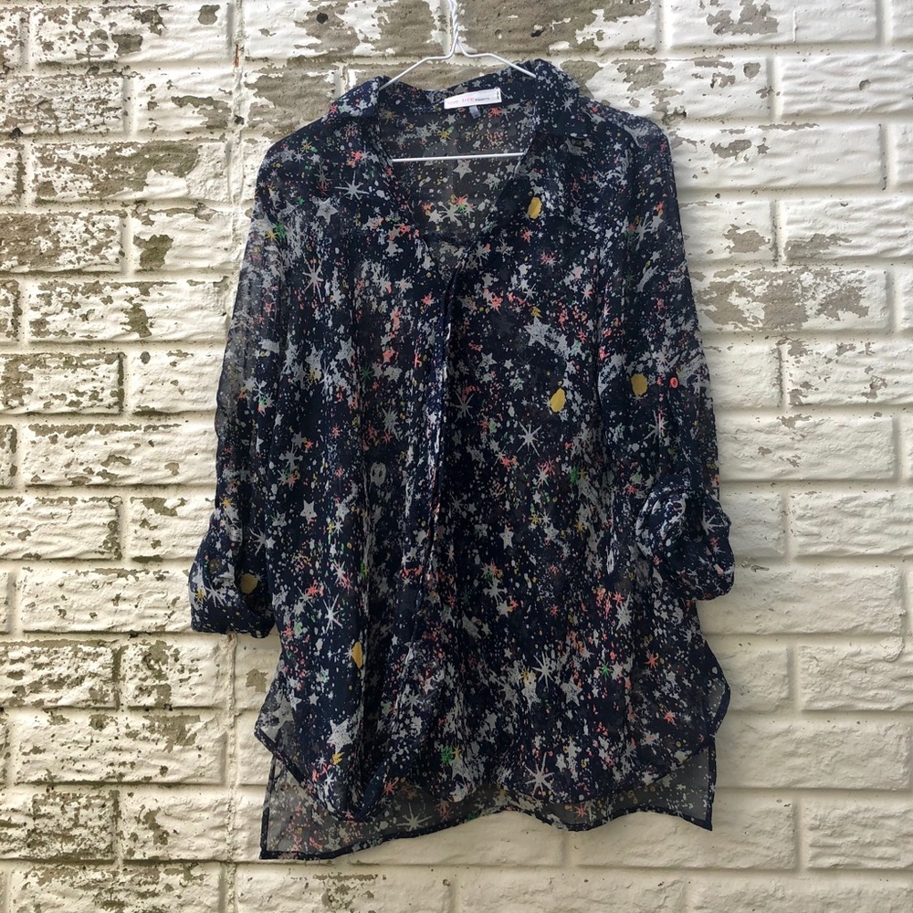 Sheer, flowing, star shirt